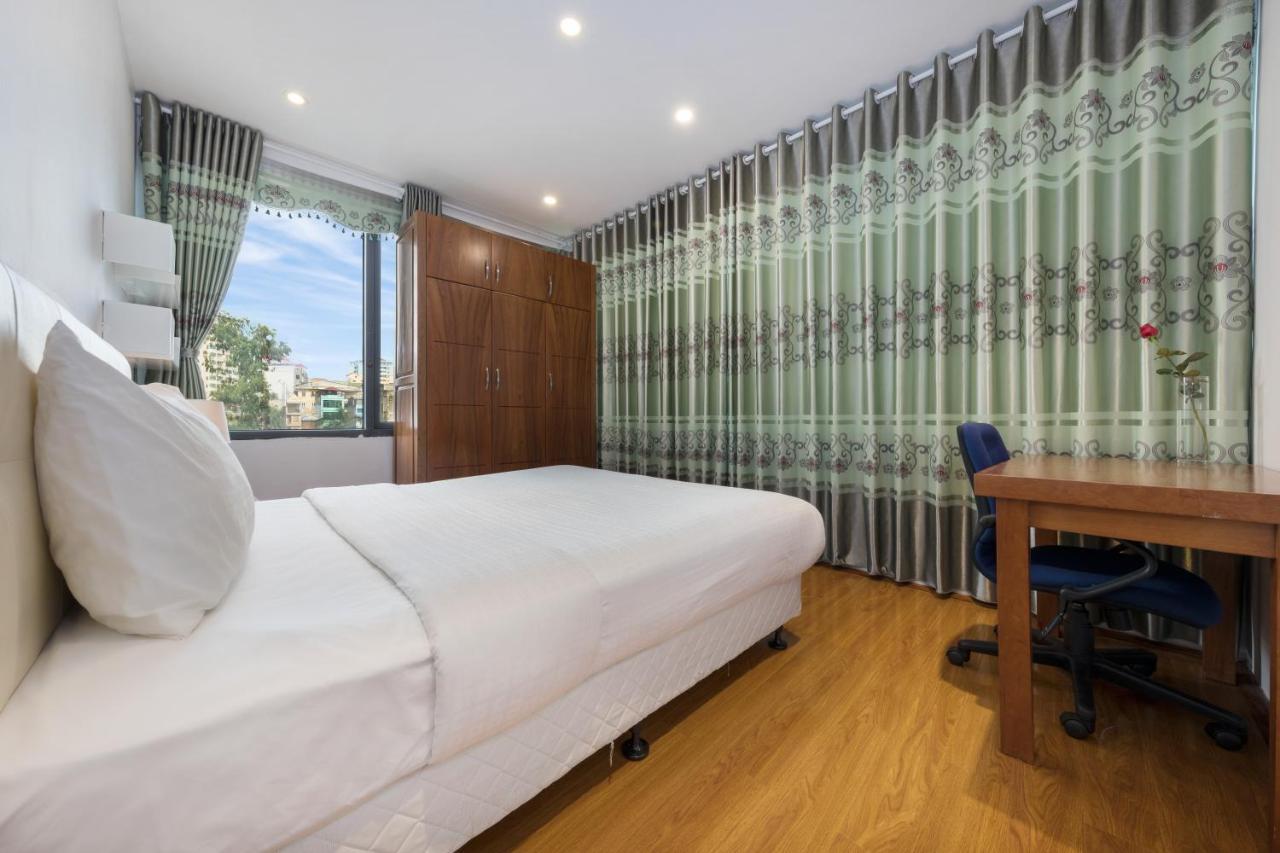Granda Corner Apartment Hanoi Bagian luar foto