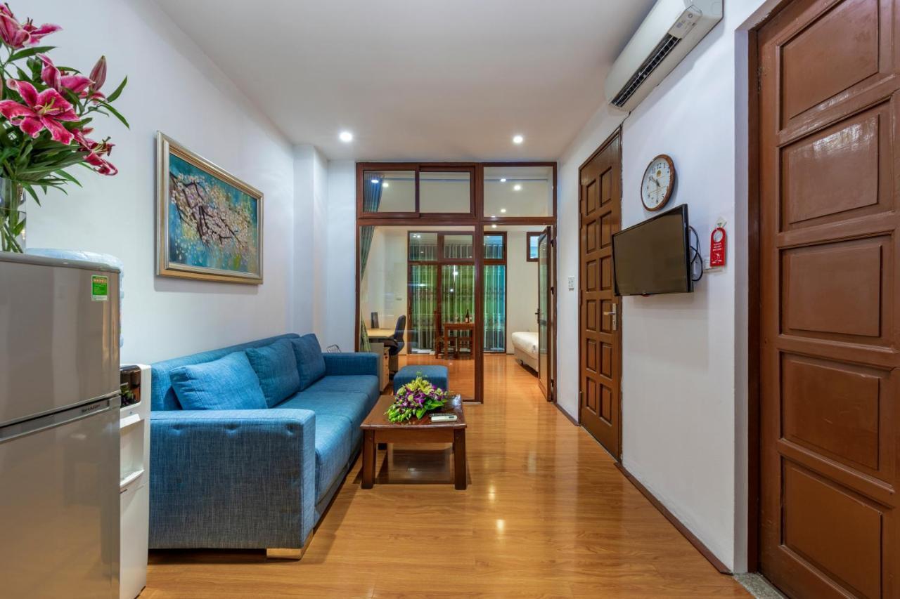 Granda Corner Apartment Hanoi Bagian luar foto